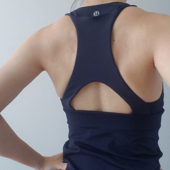 lululemon athletica Tops - Lululemon Final Lap Navy Run Bra Tank Phone Pocket